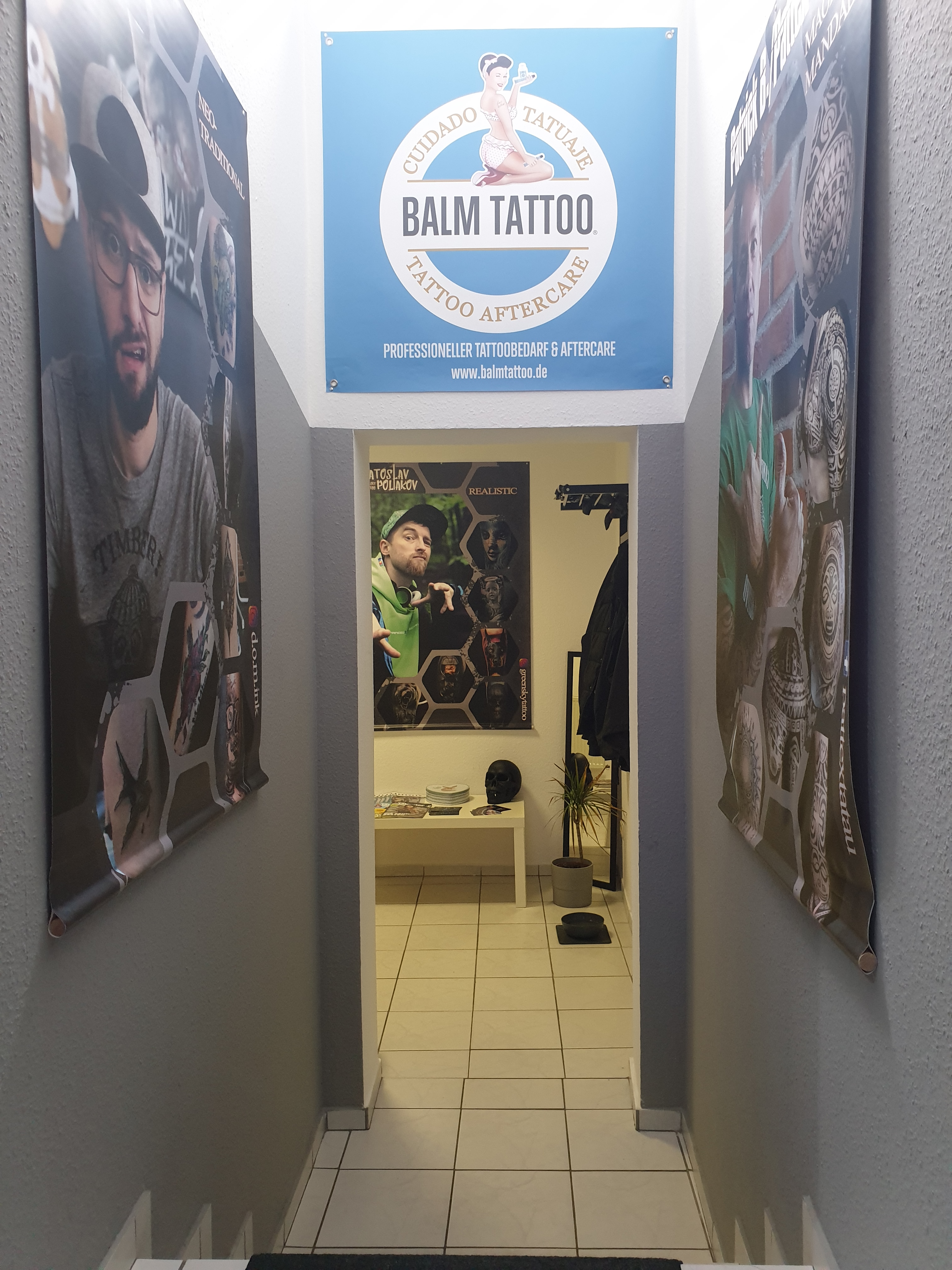 House of Ink Tattoo 007 Hous of Ink. Tattoo Studio